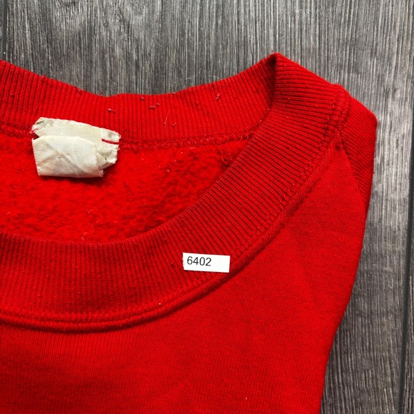 Vintage Rudolph The Rain Deer 1980s Raglan Sweatshirt Red L Large Christmas - Picture 8 of 8